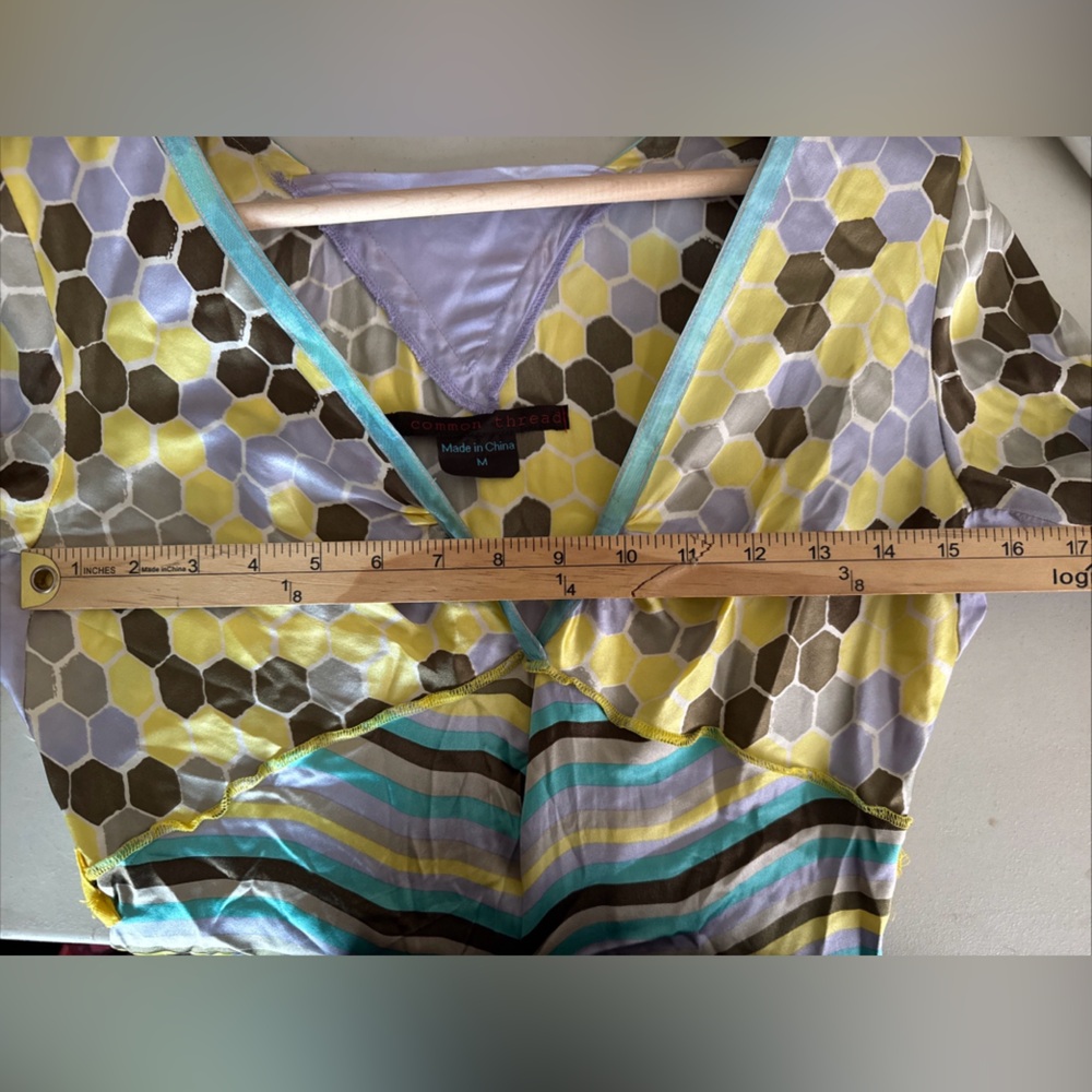 A common thread size medium retro Geometric Pattern Dress - Picture 8 of 9